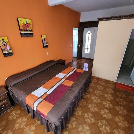 Quinta Las Bugambilias Otel Tecozautla Dış mekan fotoğraf