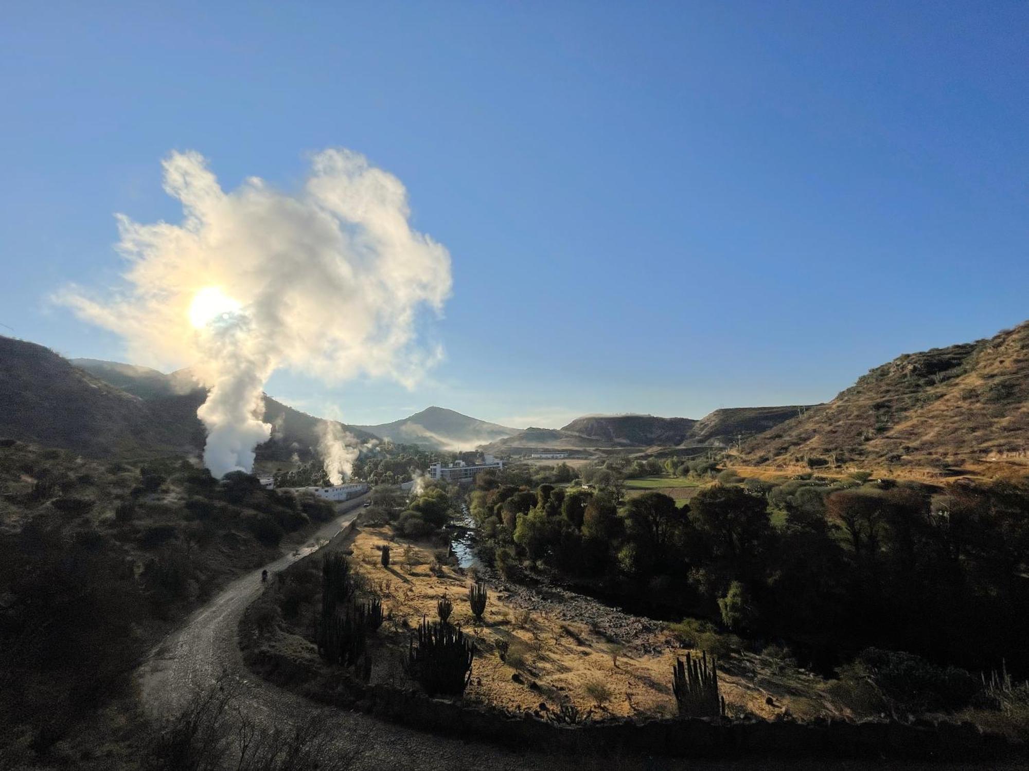 Quinta Las Bugambilias Otel Tecozautla Dış mekan fotoğraf