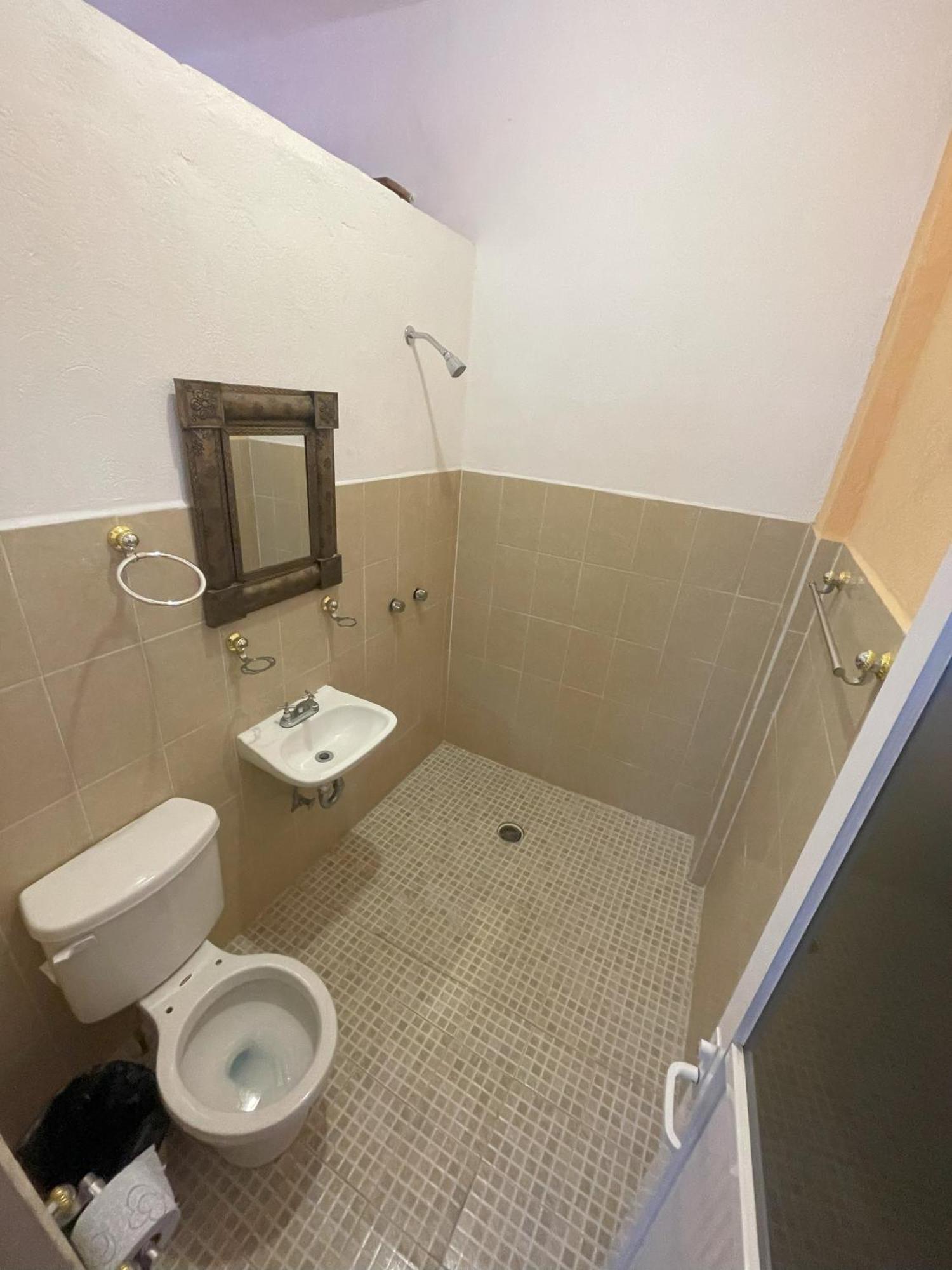 Quinta Las Bugambilias Otel Tecozautla Dış mekan fotoğraf