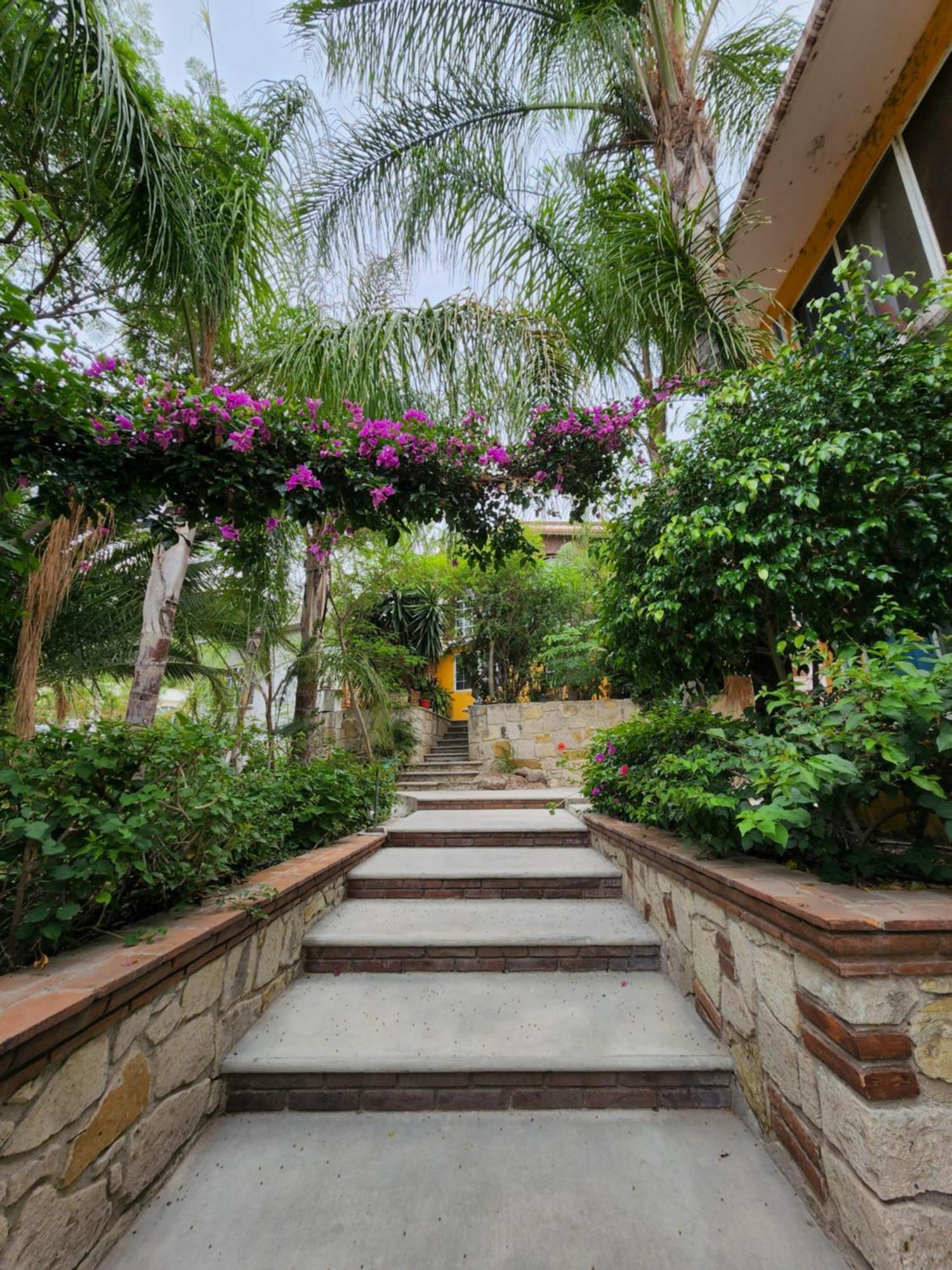 Quinta Las Bugambilias Otel Tecozautla Dış mekan fotoğraf
